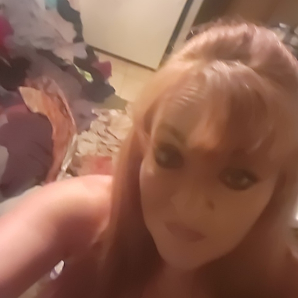 Meet your Posher, Samantha leigh-ann - Picture 4 of 16